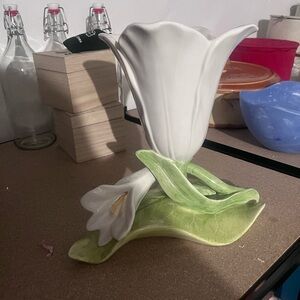 Connie Stevens Majolica Lily of the Valley Vintage Vase